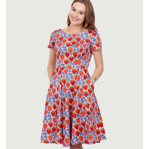 EVA ROSE Strawberry Print Dres